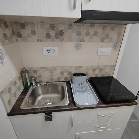Iris Apartment